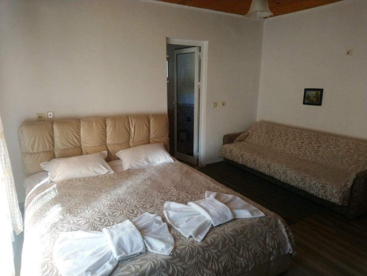 Guest House Emmy Trigrad Dış mekan fotoğraf